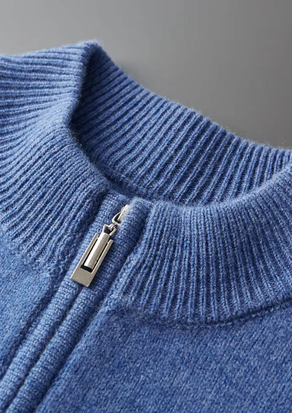 PURE EXTRA-FINE MERINO WOOL HALF ZIP SWEATER