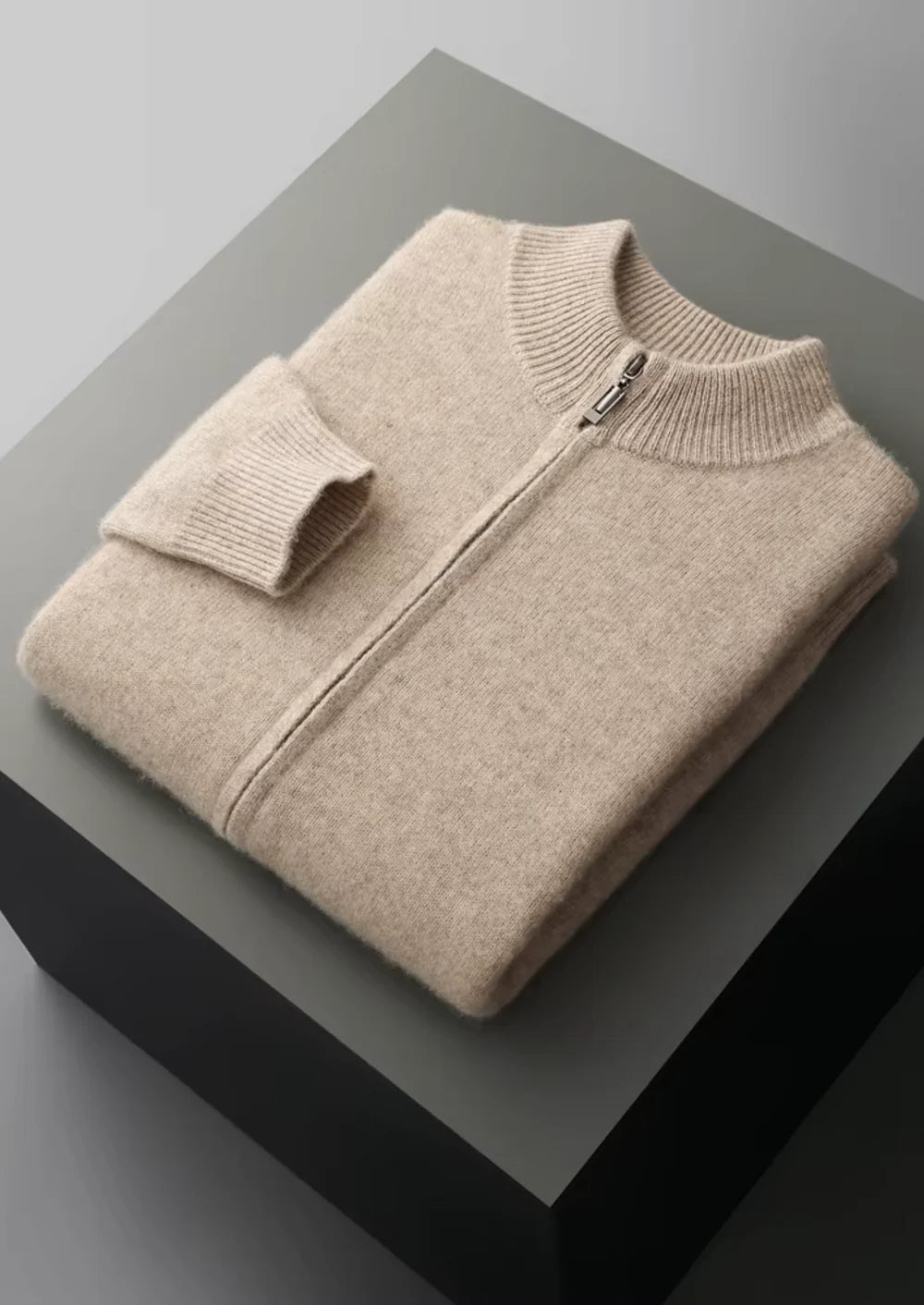 PURE EXTRA-FINE MERINO WOOL ZIPPER CARDIGAN