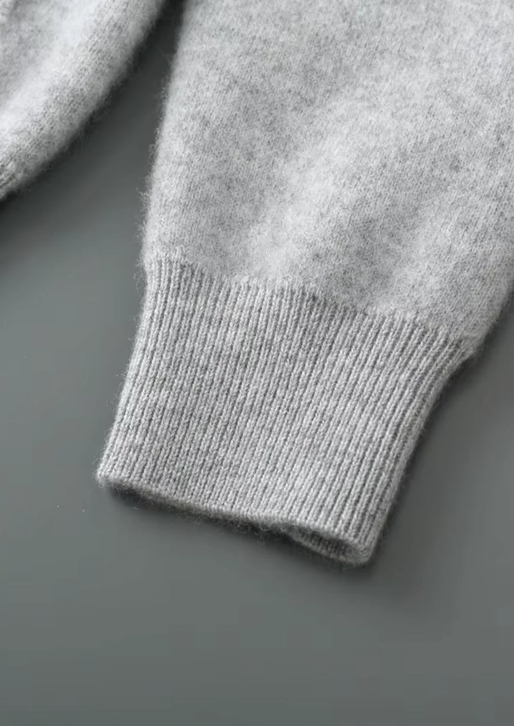 PURE EXTRA-FINE MERINO WOOL V-NECK CARDIGAN
