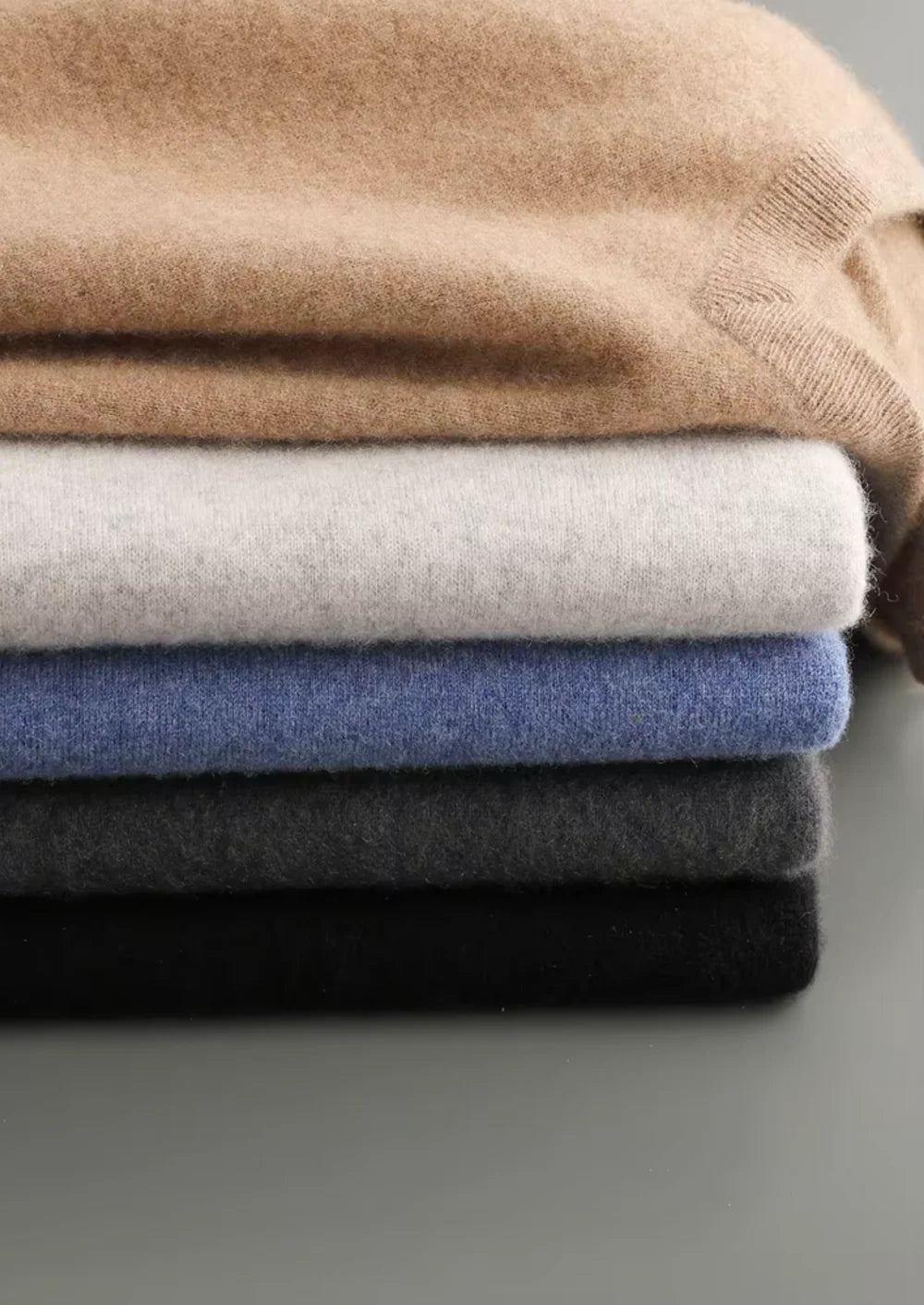 PURE EXTRA-FINE MERINO WOOL V-NECK VEST