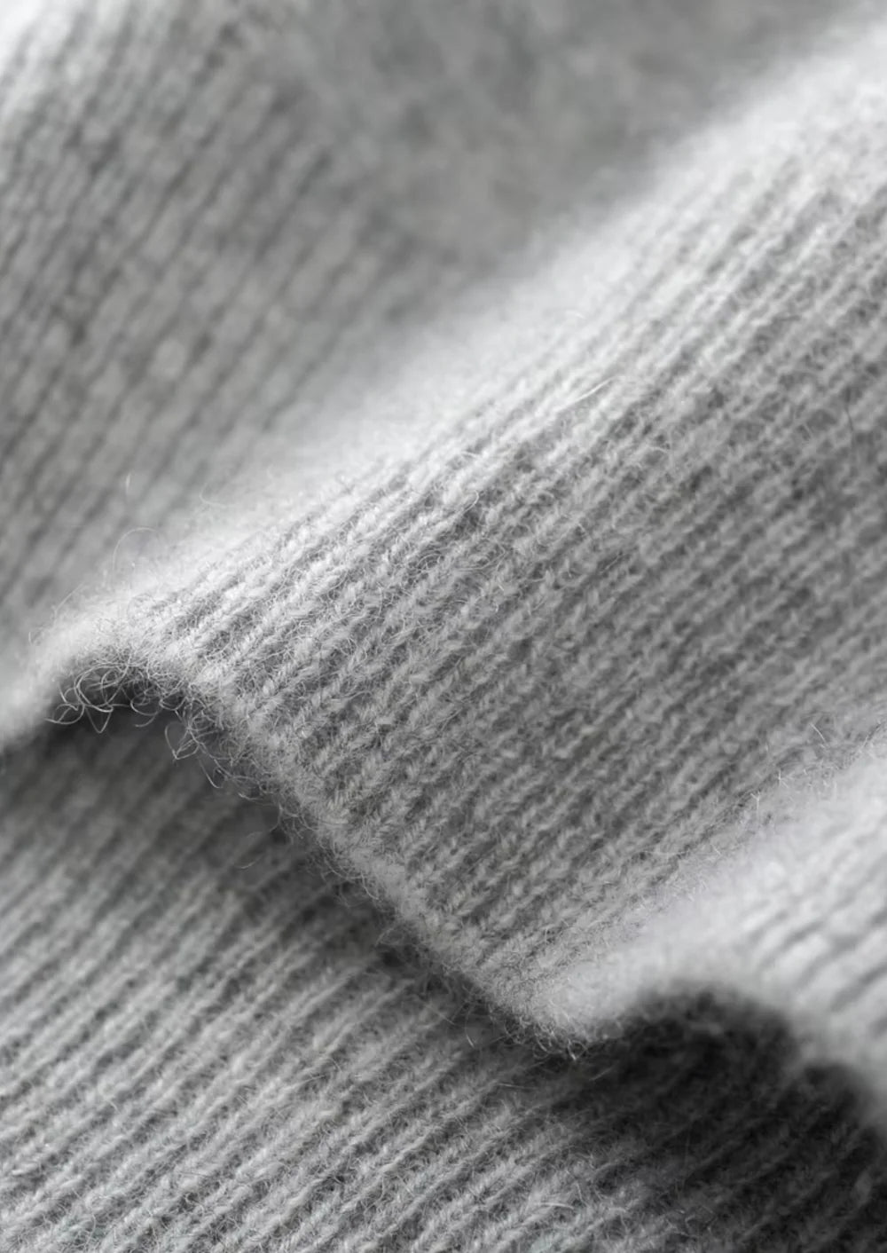 PURE EXTRA-FINE MERINO WOOL ZIPPER HOODIE