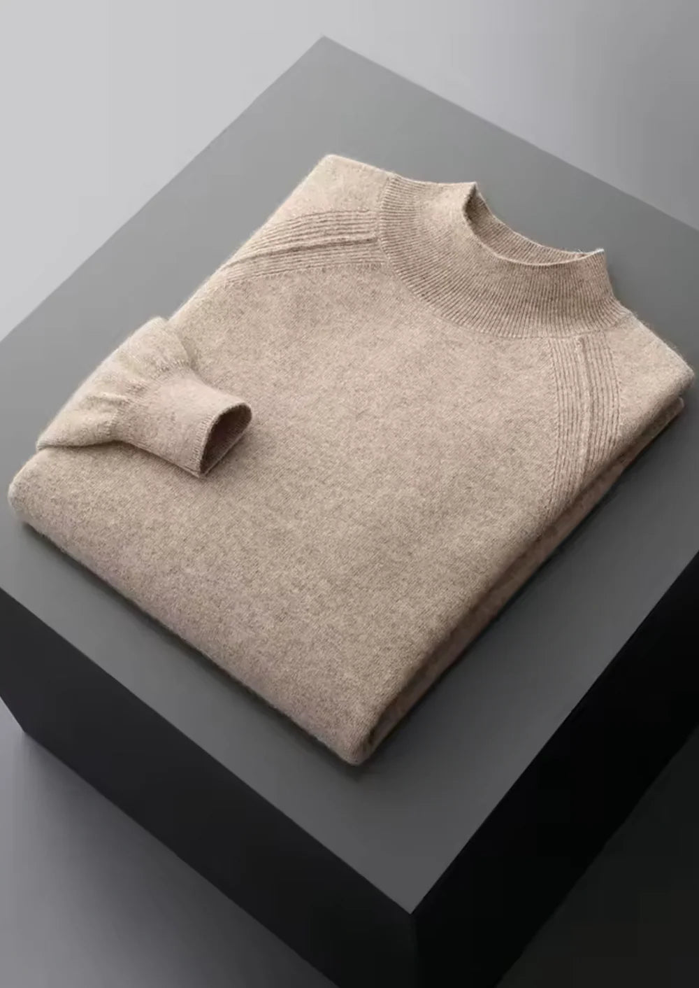 PURE EXTRA-FINE MERINO WOOL RAGLAN MOCKNECK